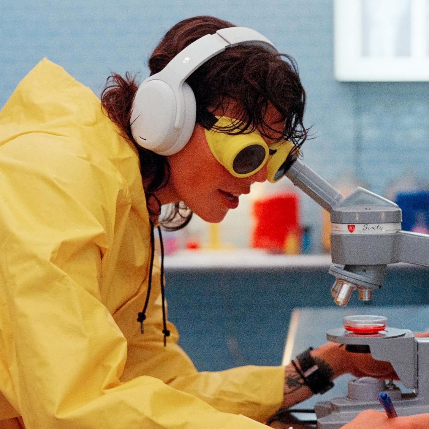 Crusher ANC 2 Wireless Over-Ear Bluetooth Headphones with Extra USB-C Charging Cable, Multi-Sensory Bass, Active Noise Cancelling, 60 Hours Battery, Microphone Iphone Android - Bone